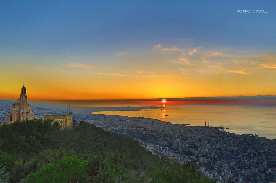 Beirut: Full-Day Guided Tour with Jeita Grotto & Harissa - What $104 gets you
