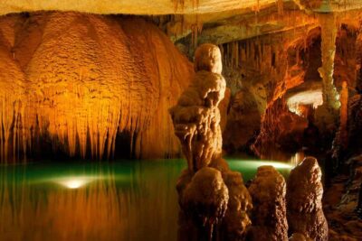 Jeita Grotto, Harissa, Byblos group tour & Guide