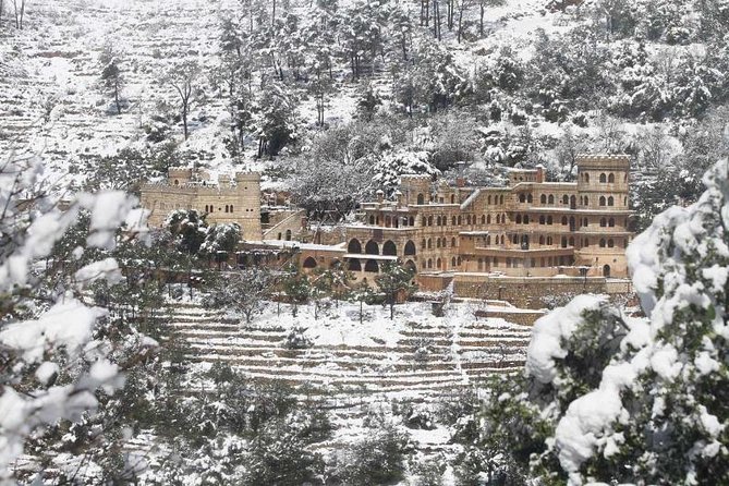 DeirElkamar, Beitdeen, Moussa Palace, EinwZien Grotto,Full-Day Trip PRIVATE-CAR - The private car is the real convenience