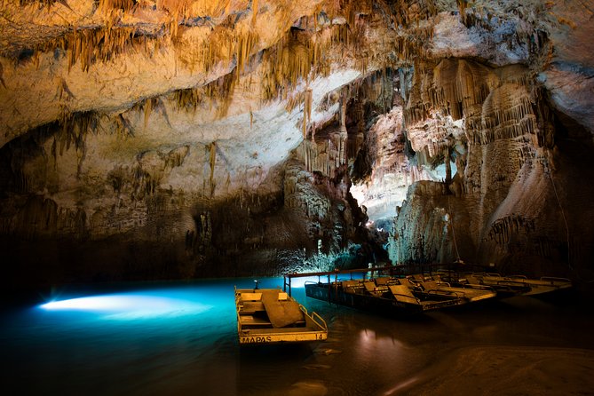 Guided Full-Day Private Tour to Jeita Grotto, Byblos and Baalbek - Climbing Byblos Castle