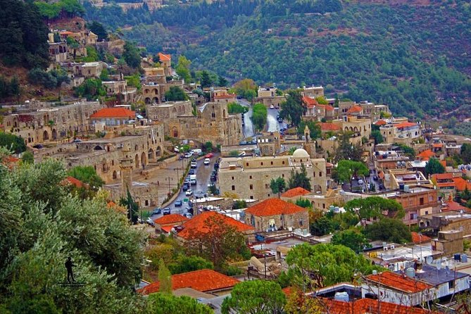 Guided Half-Day Private Trip to Beiteddine Palace and Deir el Qamar - Entering Beiteddine Palace, Lebanon’s 19th-century showpiece