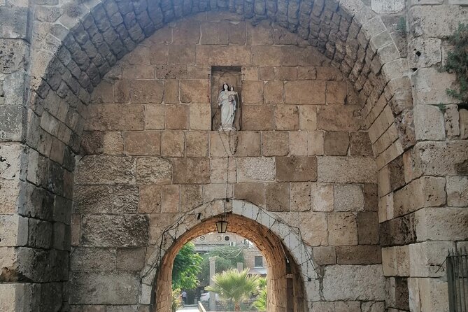 Guided Semi-Private Tour to Jeita, Harissa & Byblos - Why this Beirut day trip works
