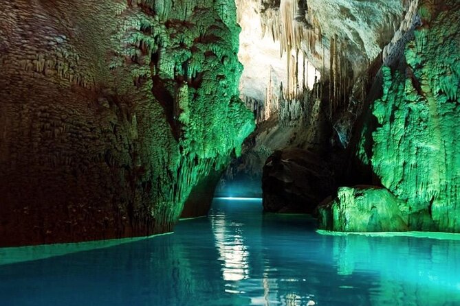 New Guided Semi-Private Tour to Jeita Grotto, Harissa & Byblos - Lunch Beside the Byblos Harbor