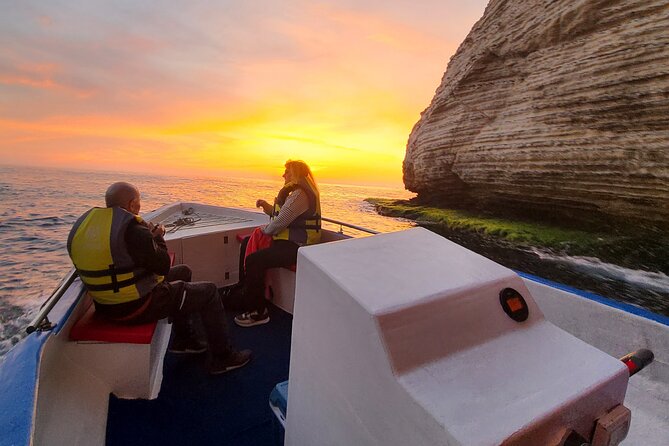 Pigeon Rocks Boat Ride Beirut (Raouche Rocks) - The Boat Ride at a Glance