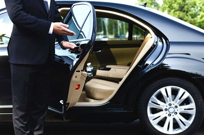 Private Arrival Transfer: Beirut International Airport to Hotel - Finding your pickup after immigration