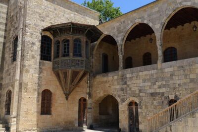 PRIVATE Half-Day Tour to Beiteddine Palace & Deir elQamar