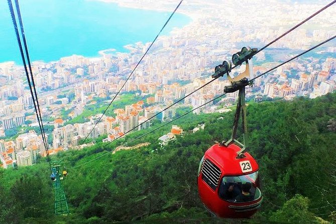 Private Half-Day Tour to Jeita Grotto and Harissa from Beirut - What the guide and private vehicle add