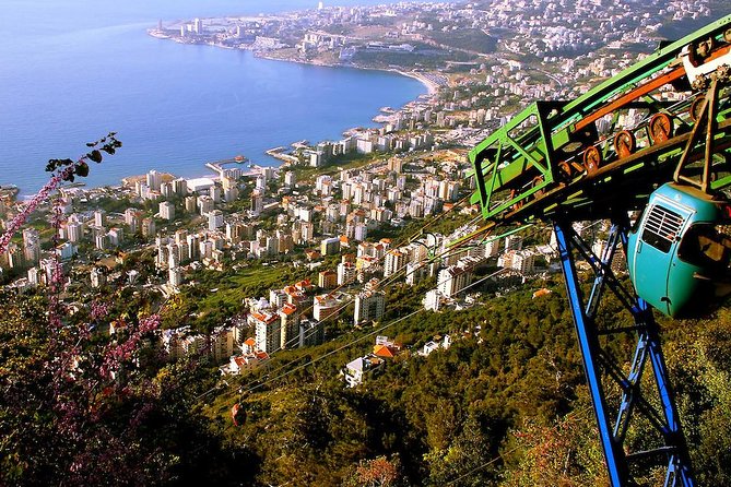 PRIVATE tour to Jeita Grottos, Harissa Shrine & Byblos City - Exploring Byblos and Its Old Souks