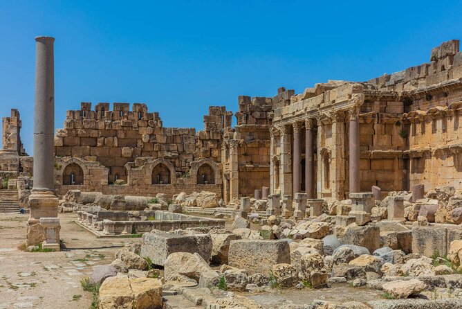 Semi-Private Guided Tour to Baalbek, Anjar and Ksara with lunch - Lebanese lunch between the historic sites