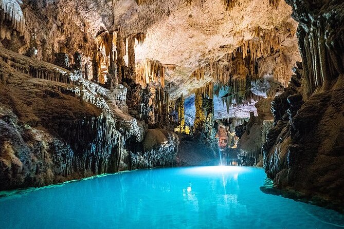 Sightseeing all-inclusive Small Group Tour to Jeita Grotto, Harissa and Byblos - Five useful things to know before booking