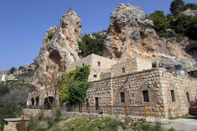 Small-Group Tour Qadisha Valley, Becharre and Cedars with Lunch and Tickets - Qadisha Valley and the first Christian monasteries