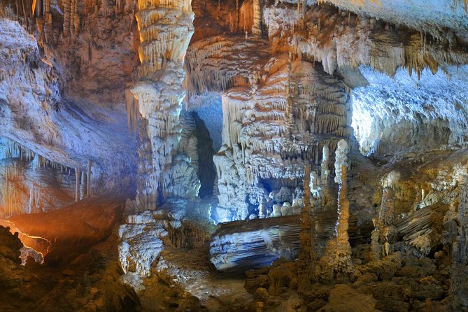 Small Group Tours to Jeita Grotto and Byblos with tickets - Reading the layers of ancient Byblos